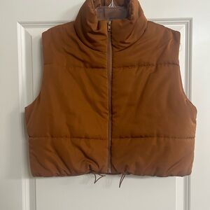 SHEIN Cropped Puffer Vest Size L NWOT